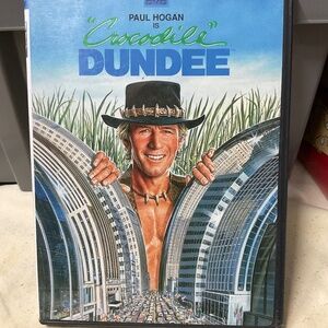 DVD - Crocodile Dundee.  V165